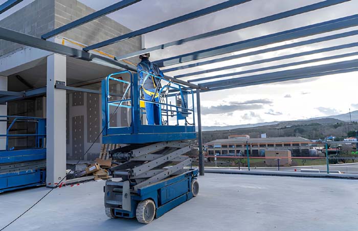 Scissor Lift rental dubai