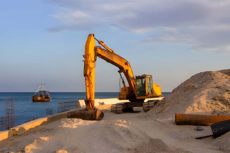 mini digger uses in dubai